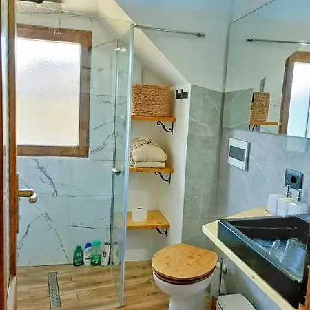 Ca' Di Aroha Homestay